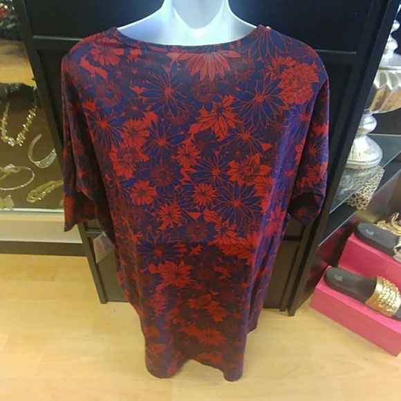 LulaRoe Floral Printed Irma Tunic Top - Picture 5 of 6